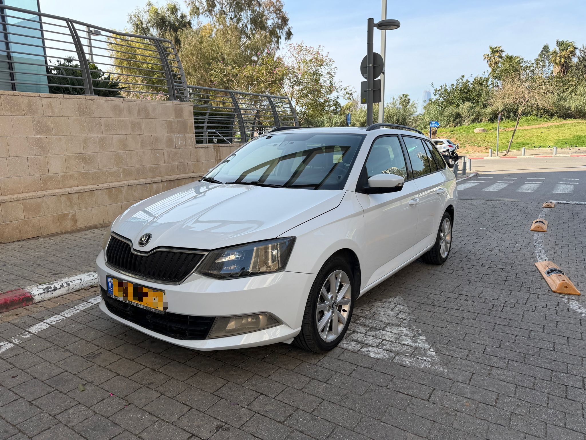רכב - זמין למימון